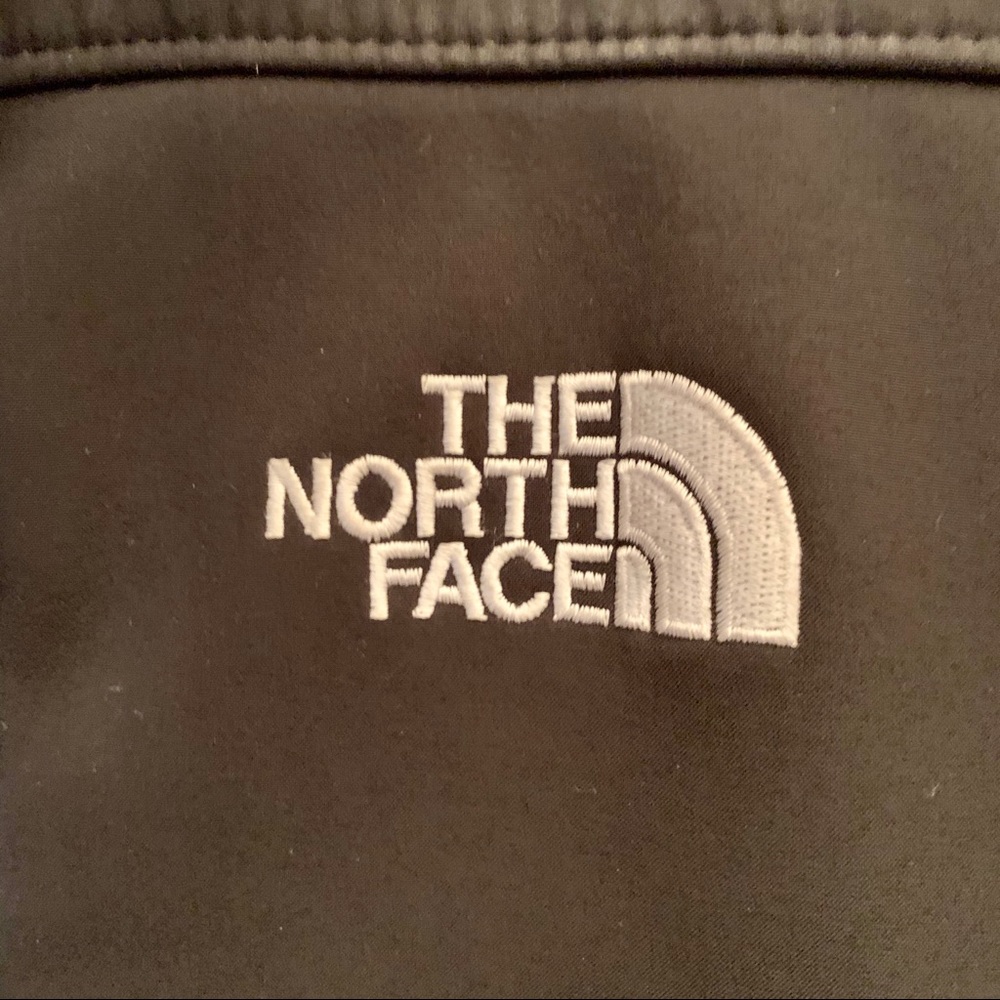 North Face Soft Shell Jacket - Picture 4 of 7